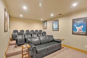 Splash Mountain Lodge