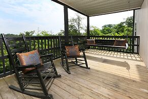 Pinnacle View 7B - Three Bedroom Chalet
