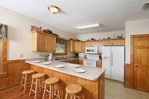 Apple Blossom 10 - Two Bedroom Chalet