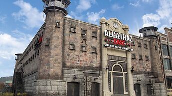 Drift Away - Two Bedroom Cabin