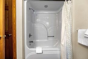 Poplar Point Condo Unit 12C - Two Bedroom Condo