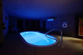 Marco Polo - Four Bedroom Chalet