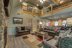 Marco Polo - Four Bedroom Chalet