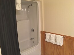 Cherry Blossom 11 - Three Bedroom Chalet