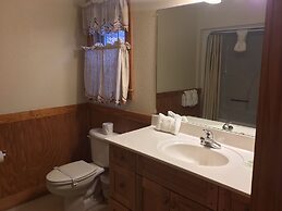 Cherry Blossom 11 - Three Bedroom Chalet