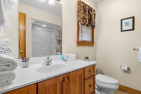 Poplar Point Condo Unit 12B - Two Bedroom Condo