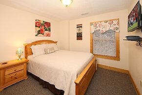 Ivy Falls 9 - Five Bedroom Chalet