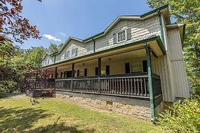 Magnolia Place 5 - Eight Bedroom Chalet