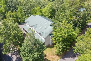 Magnolia Place 5 - Eight Bedroom Chalet