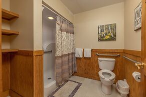 Magnolia Place 5 - Eight Bedroom Chalet