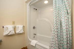 Briarstone Lodge Condo 13F - Three Bedroom Condo