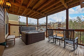 Hilltop Haven - Four Bedroom Chalet