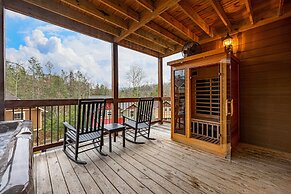 Hilltop Haven - Four Bedroom Chalet