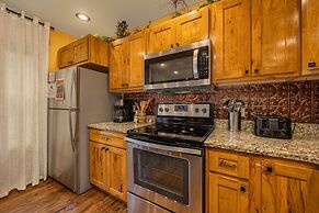 Hilltop Haven - Four Bedroom Chalet