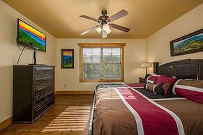 Hilltop Haven - Four Bedroom Chalet