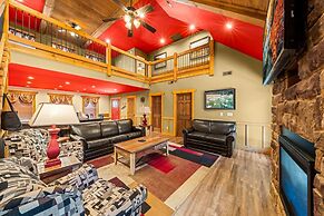 Splash Mansion - Four Bedroom Chalet