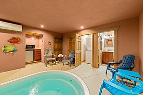 Splash Mansion - Four Bedroom Chalet