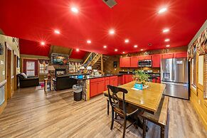 Splash Mansion - Four Bedroom Chalet