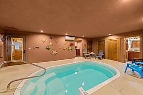 Splash Mansion - Four Bedroom Chalet