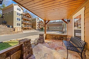 Splash Mansion - Four Bedroom Chalet