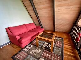 Million Dollar View - Four Bedroom Cabin