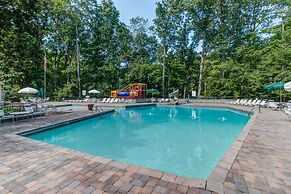 Million Dollar View - Four Bedroom Cabin