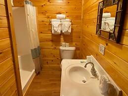 Million Dollar View - Four Bedroom Cabin