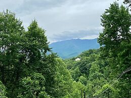 Million Dollar View - Four Bedroom Cabin