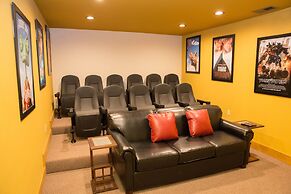 Serene Oasis - Four Bedroom Chalet