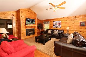 Holly Grove 1 - Three Bedroom Chalet