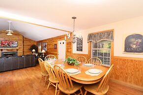 Holly Grove 1 - Three Bedroom Chalet