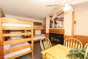 Holly Grove 1 - Three Bedroom Chalet