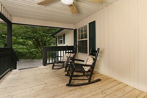 Holly Grove 1 - Three Bedroom Chalet