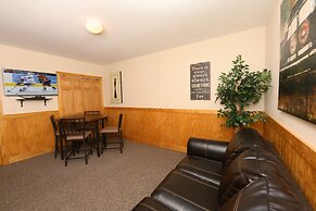 Holly Grove 1 - Three Bedroom Chalet