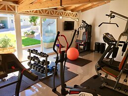 Palapart Gikas Gouvia