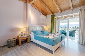 Palapart Gikas Gouvia