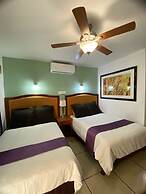 Cactus Inn Los Cabos