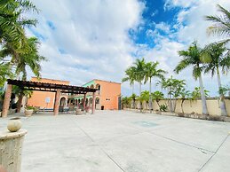 Cactus Inn Los Cabos