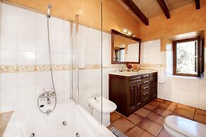 Hotel Agroturismo Can Bessol