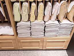 Super Hotel Umeda Higobashi