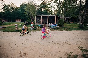 Huttopia Southern Maine