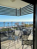 ONLY ONE Suites&Residence