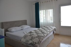Tirana Center Excelsior Apartment
