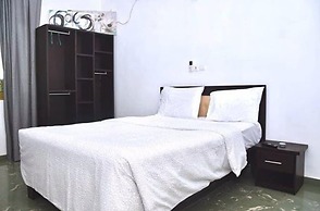 La Couronne RW Hotel & Suites