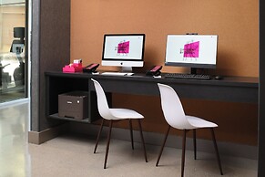 Aloft Dallas Euless