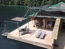 Paolyn Floating House Restaurant