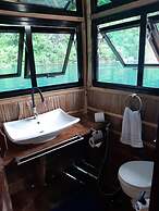 Paolyn Floating House Restaurant