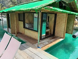 Paolyn Floating House Restaurant