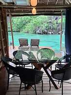 Paolyn Floating House Restaurant