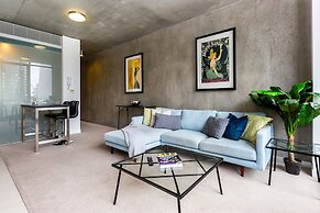 Sky 1 BDR South Yarra Apartment